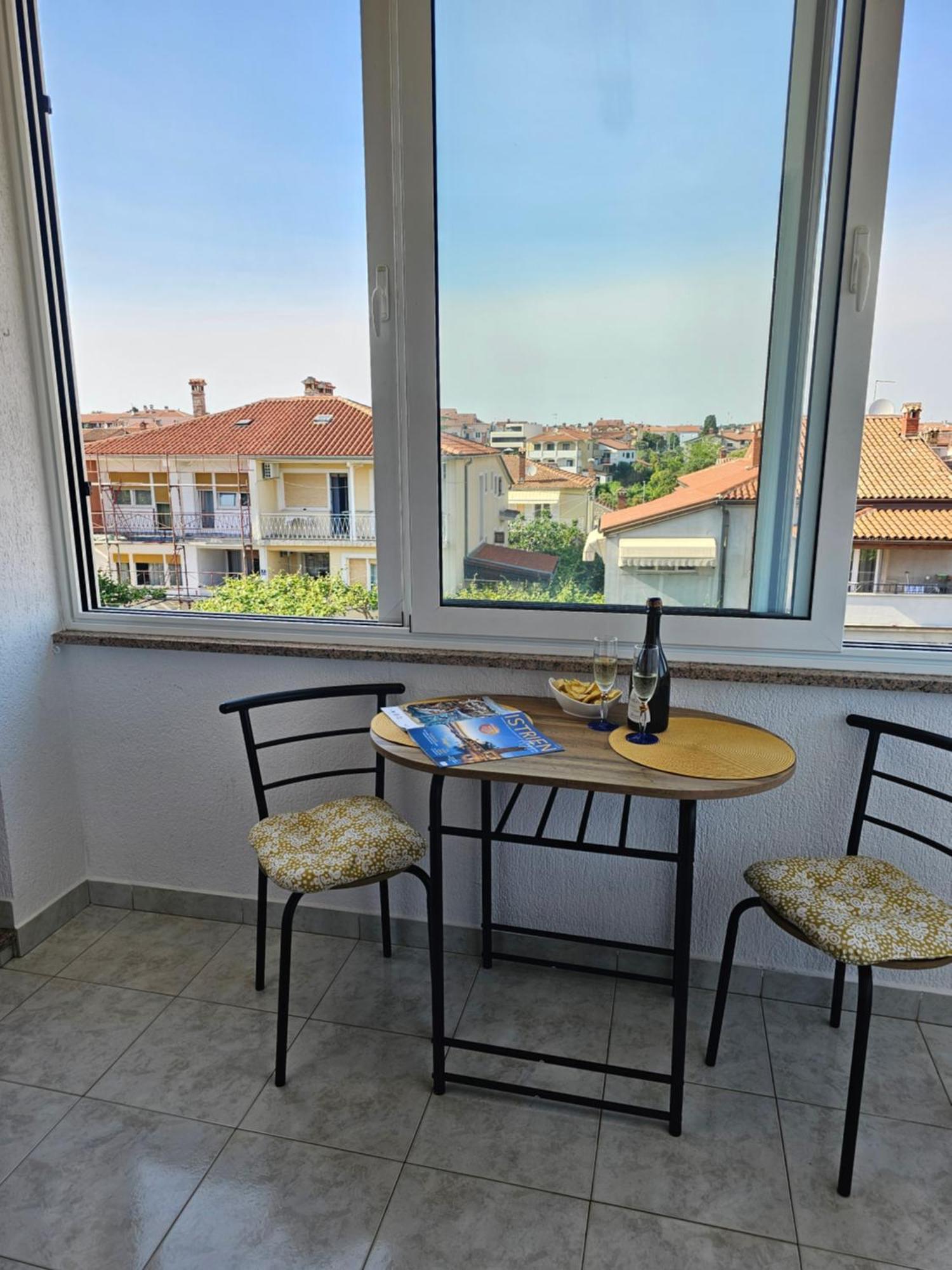 Apartment Neven Rovinj Parking Place Exterior foto